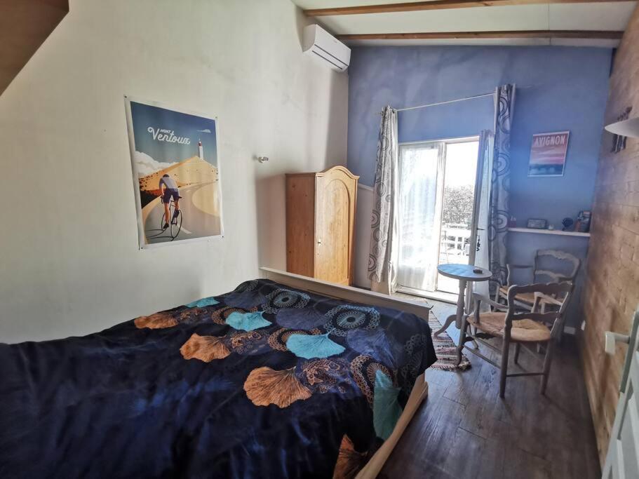 Entre Ventoux Et Luberon, Appartement Dans Maison. Malemort-du-Comtat Экстерьер фото