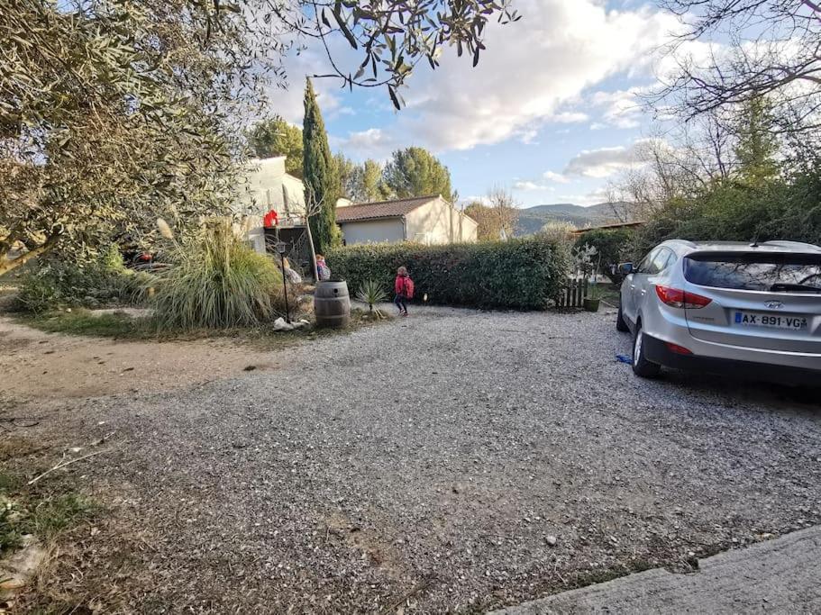 Entre Ventoux Et Luberon, Appartement Dans Maison. Malemort-du-Comtat Экстерьер фото