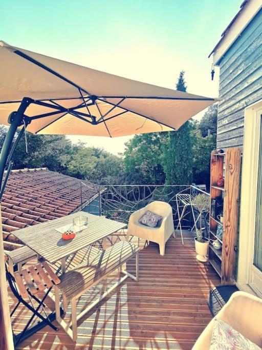 Entre Ventoux Et Luberon, Appartement Dans Maison. Malemort-du-Comtat Экстерьер фото